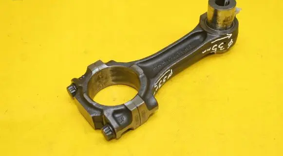 Volkswagen II LT Piston with connecting rod