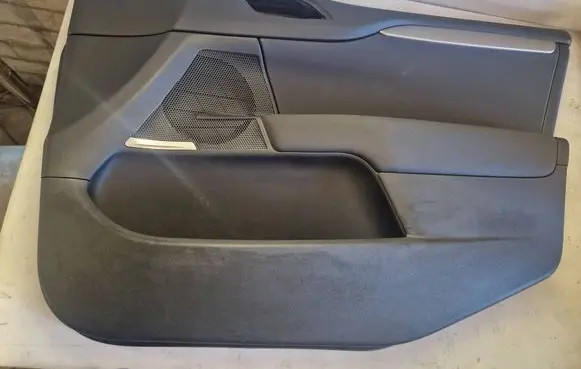 Citroen C4 II Front door card panel trim 96703582ZD