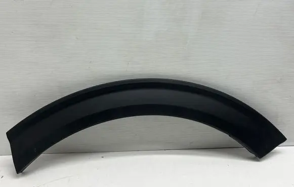 Ford Explorer VI Rear arch trim LB5BS291C21