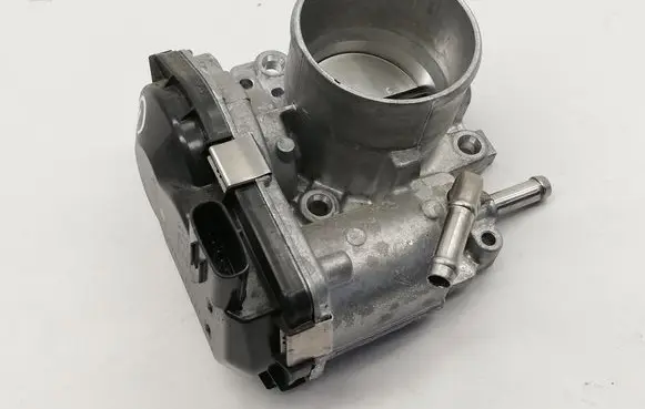 Toyota Yaris Cross Throttle valve 22030F3030
