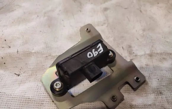 BMW 3 E90 E91 ESP acceleration yaw rate sensor 6780334 34526780334 34526850375