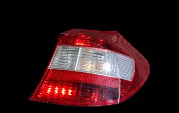 BMW 1 E81 E87 Rear/tail lights 6924502