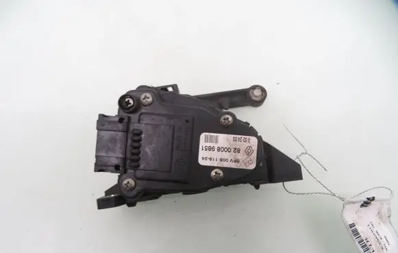 Renault Kangoo I Accelerator throttle pedal 8200089851 6PV00811924