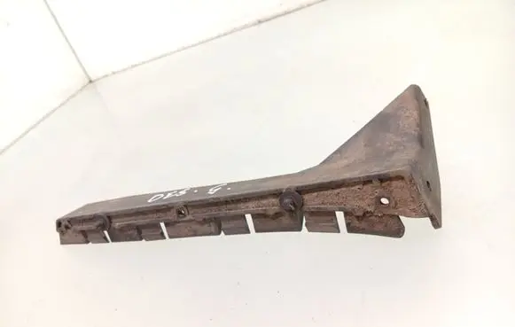 Audi A8 S8 D3 4E Rear bumper mounting bracket 4E0807454A