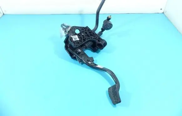 Hyundai i30 Pedal assembly 93840-F2100 IMPRK1353613