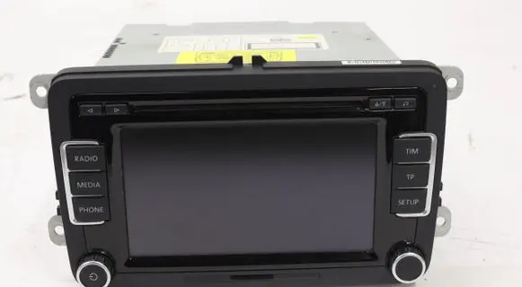 Radio/CD/DVD/GPS head unit
