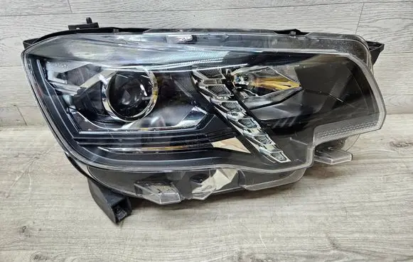 Peugeot Rifter Headlight/headlamp 9816827180