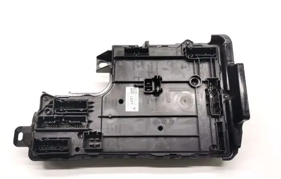 Tesla Model Y Comfort/convenience module 1497847-02-D
