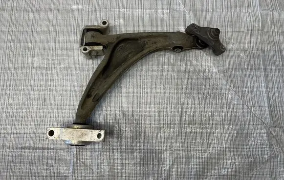 Volvo XC90 Front control arm 