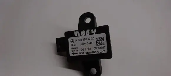 Mercedes-Benz S W221 Airbag deployment crash/impact sensor A0038201926