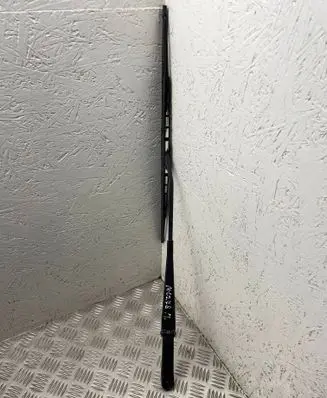Mercedes-Benz ML W163 Front wiper blade arm