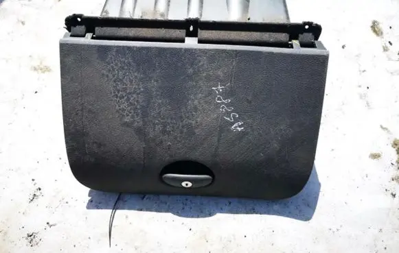 Citroen C5 Glove box 9632612977