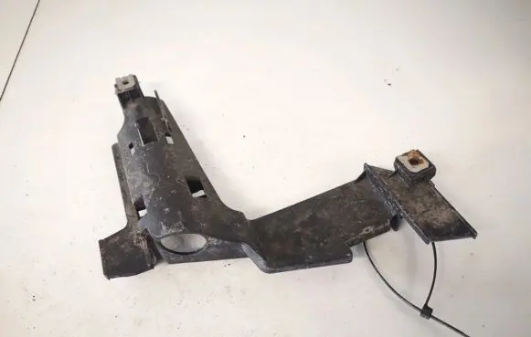 BMW 3 E46 Headlight/headlamp mounting bracket 1301073018