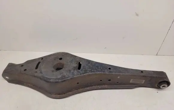 Audi A3 S3 A3 Sportback 8P Rear upper control arm/wishbone 1K0505357