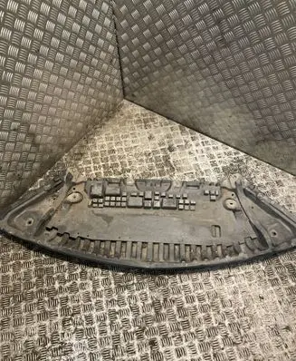 Mercedes-Benz E A207 Front bumper skid plate/under tray 2075200623 A2075200623