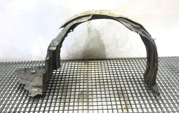 Lexus CT 200H Front wheel arch liner splash guards 5387576010