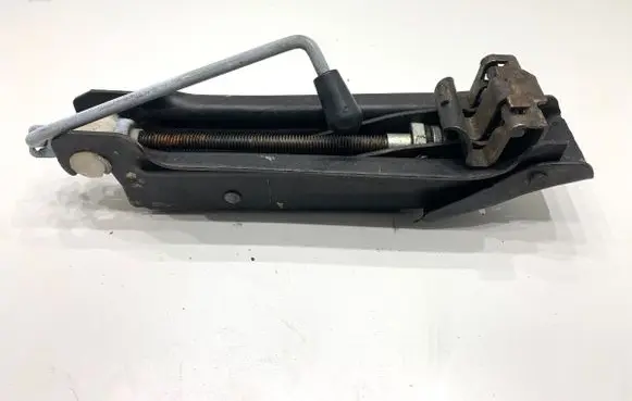 Volkswagen Touran I Other under body part 1T0011031A