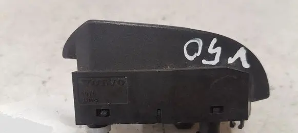 Volvo V50 Steering wheel buttons/switches 30710722
