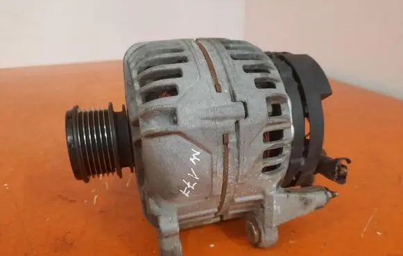Audi A3 S3 8L Generator/alternator 028903028E