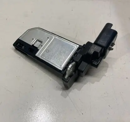 Peugeot 3008 II Mass air flow meter 9677093080
