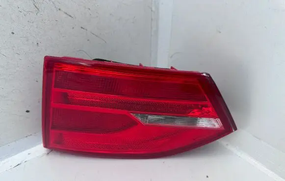 Volkswagen Jetta V Rear/tail lights 5C6945093
