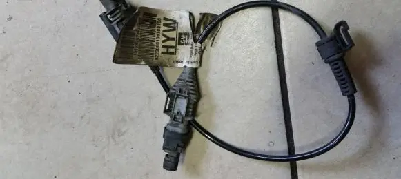 Opel Vectra C Front ABS sensor wiring 13128267 022006010418810