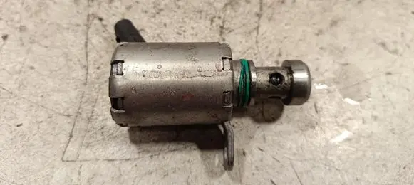 Jaguar XE Valve oil control G4D32D350AB AJ813393