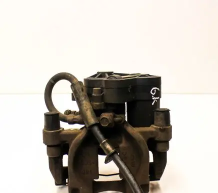 Ford Escape III Rear brake caliper GV612D251A