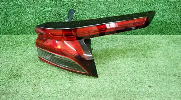 Nissan Qashqai J12 Rear/tail lights