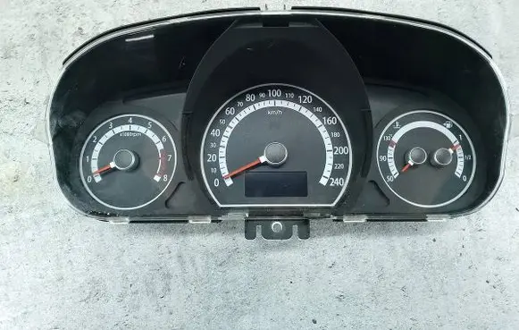 Speedometer (instrument cluster)