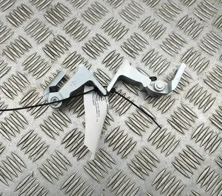 Volkswagen Golf VIII Front door hinges set 5H0831401A 5H0831401