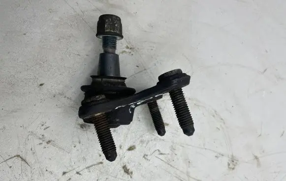 Volkswagen Touran II Front ball joint 1K0366C