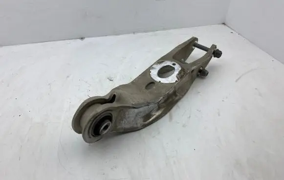 Audi Q7 4M Rear upper control arm/wishbone 4M0505311J A1817