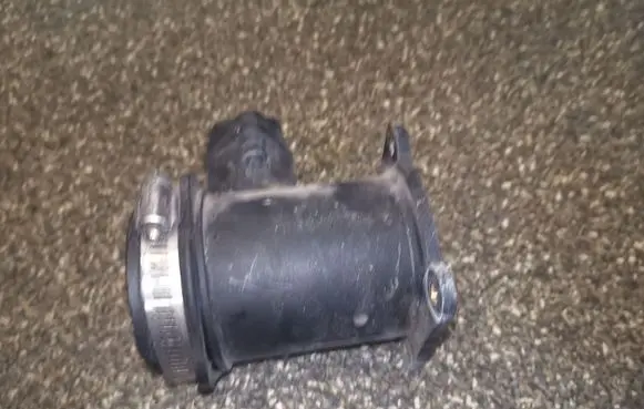 Nissan Primera Mass air flow meter 0280218094 226805U400