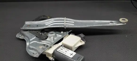 Toyota Avensis T220 Rear window lifting mechanism without motor 69830-05100