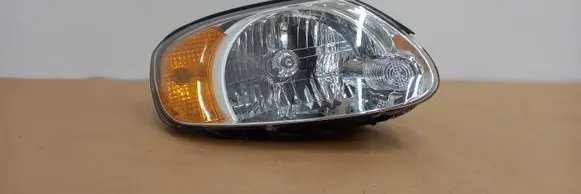 Hyundai Accent Headlight/headlamp 9210255