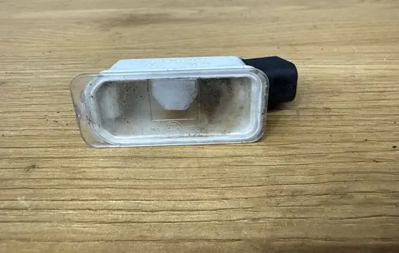 Ford Mondeo MK IV Number plate light 7S7113550AB