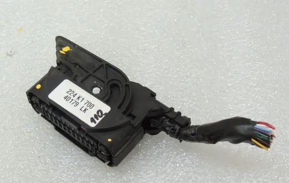 Suzuki SX4 S-Cross ABS module connector plug 1928405767 5610062MU0