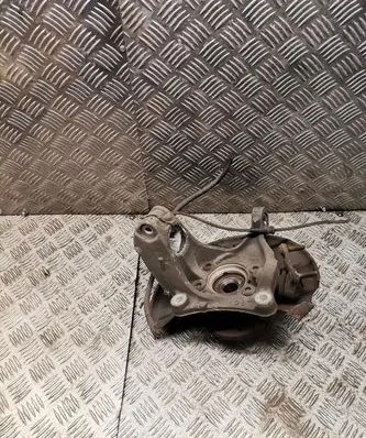 Volkswagen PASSAT B7 Front wheel hub spindle knuckle