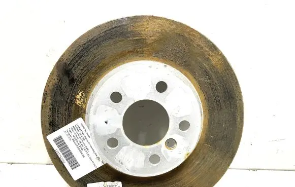 BMW 2 F46 Front brake disc 6799351