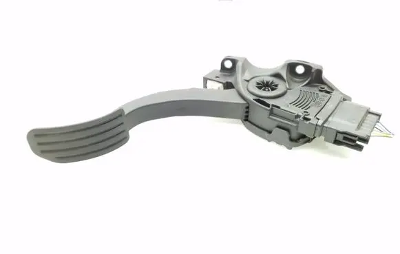 Volvo S80 Accelerator throttle pedal 6G929F836BC