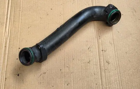 Volvo XC60 Intercooler hose/pipe 31269238