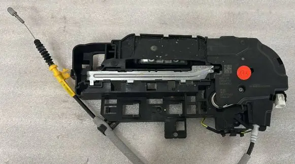 Audi A5 Rear door exterior handle 8B3837811B