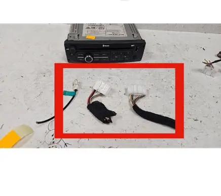 Renault Master III Sound system wiring loom 281156989R