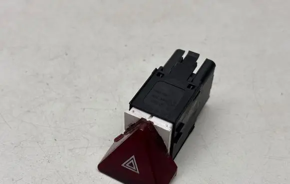 Volkswagen Touran II Hazard light switch 1T0953508 1T0953509B