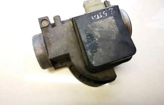 Audi A6 S6 C4 4A Throttle valve 0281002074 4a0133471