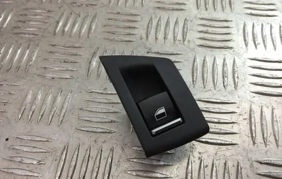 BMW 5 F10 F11 Electric window control switch 9241949