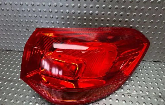 Opel Astra J Rear/tail lights S27639097 13282243