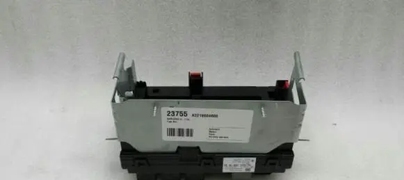 Mercedes-Benz CL C216 Fuse module A2215451401