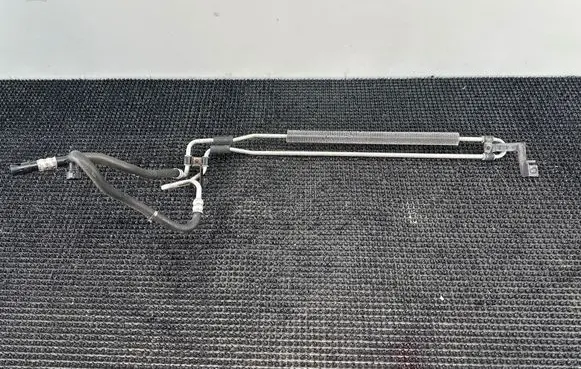Volvo XC60 Power steering radiator 31302549